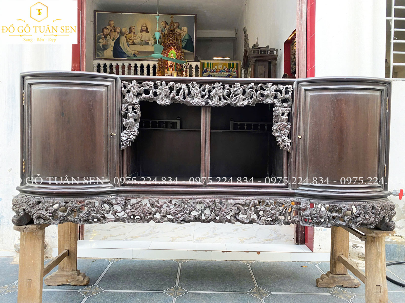 giới thiệu tủ chè cánh cong gỗ gụ HT1